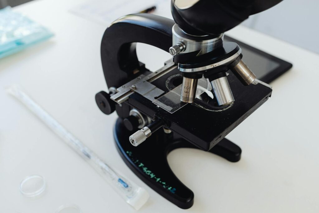 Laboratory microscope for asbestos sample testing